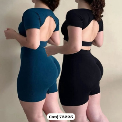 CONJUNTOS SHORT CON CROP TOP SCARLETT 